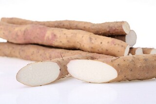 以手机控为话题的高考英语作文附题目（控制手机的作文）