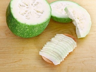 言志原文翻译注释及赏析（言志原文和翻译）