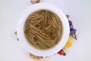 形容心痛的句子_形容心痛的句子 句句刺心